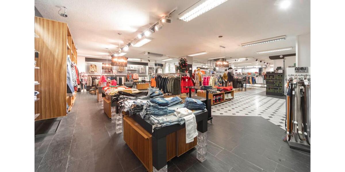 Gewerbeobjekt Villingen-Schwenningen Schwenningen - 1.500&euro; | Angebot:23140036