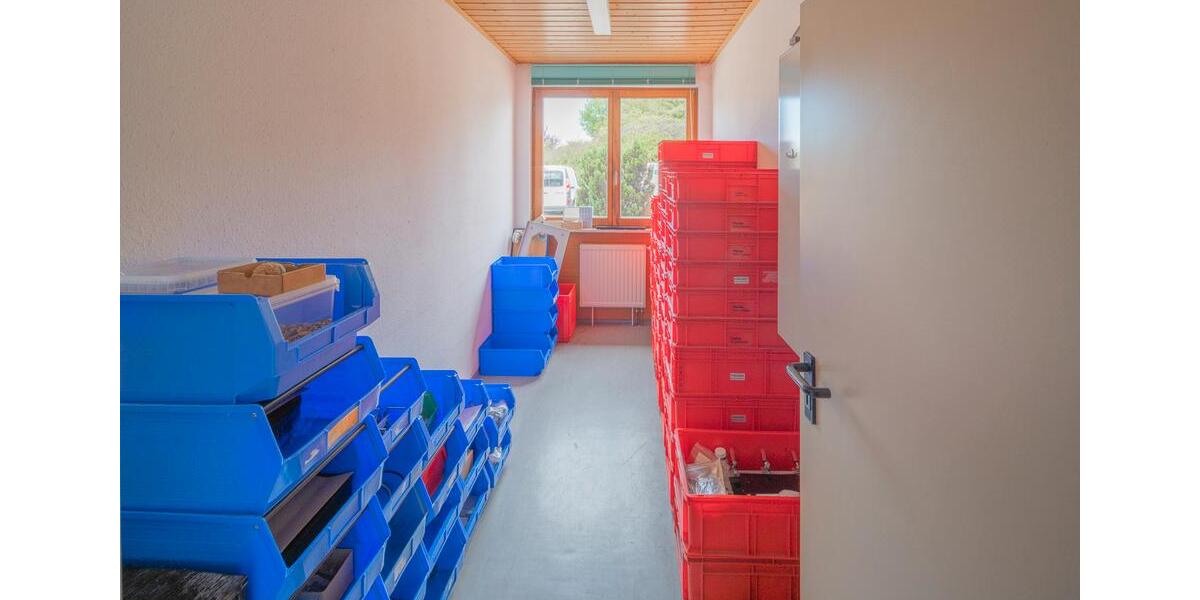 Gewerbeobjekt Villingen-Schwenningen Schwenningen - 3.934&euro; | Angebot:22041343