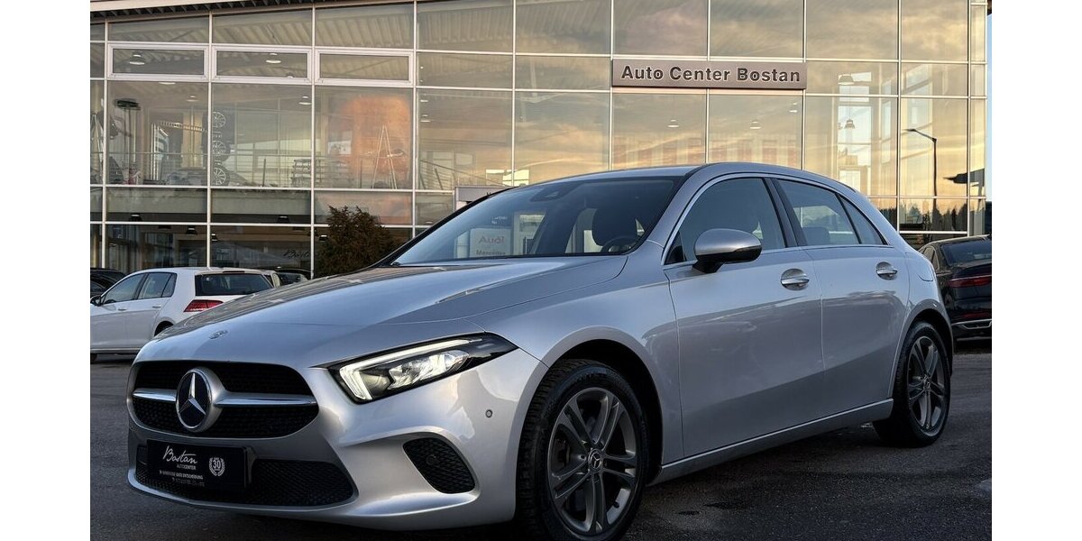 Mercedes-Benz A 250 BUSSINES/NAVIGATION/HIGHPERFORMACE-LED/PDC 123.953 km 19.900 &euro; Villingen-Schwenningen 78054