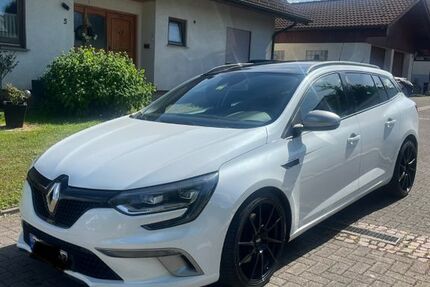 Renault Megane 128.221 km 14.400 &euro; Irslingen 78661