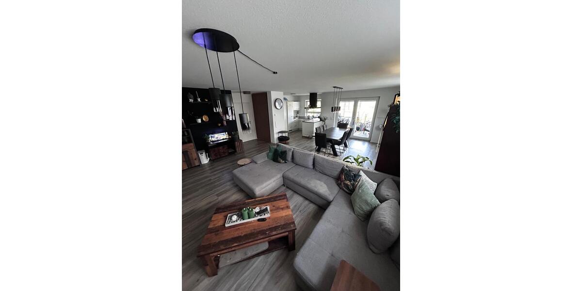 Etagenwohnung Oberndorf am Neckar - 2.5 Zimmer, 80 m&sup2;, 800&euro; | Angebot:25414412