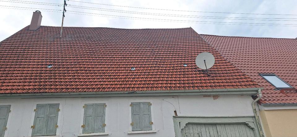 Reihenhaus Böttingen - 6 Zimmer, 160 m&sup2;, 65.000&euro; | Angebot:27112306