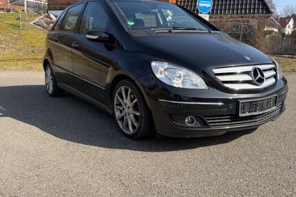 Mercedes-Benz 200 142.000 km 4.400 &euro; Rottweil 78628
