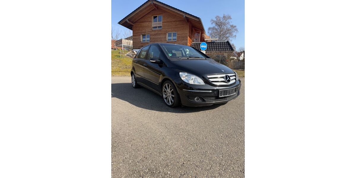 Mercedes-Benz 200 142.000 km 4.400 &euro; Rottweil 78628