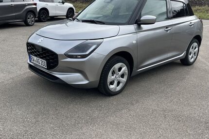 Suzuki Swift 9.900 km 18.290 &euro; Oberndorf 78727