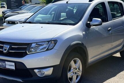 Dacia Sandero 151.820 km 4.999 &euro; Epfendorf 78736