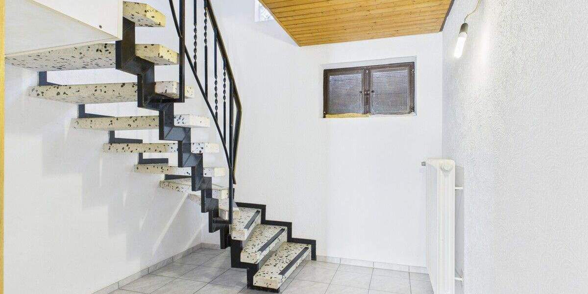 Einfamilienhaus Reichenbach am Heuberg - 7 Zimmer, 170 m&sup2;, 279.000&euro; | Angebot:25683364