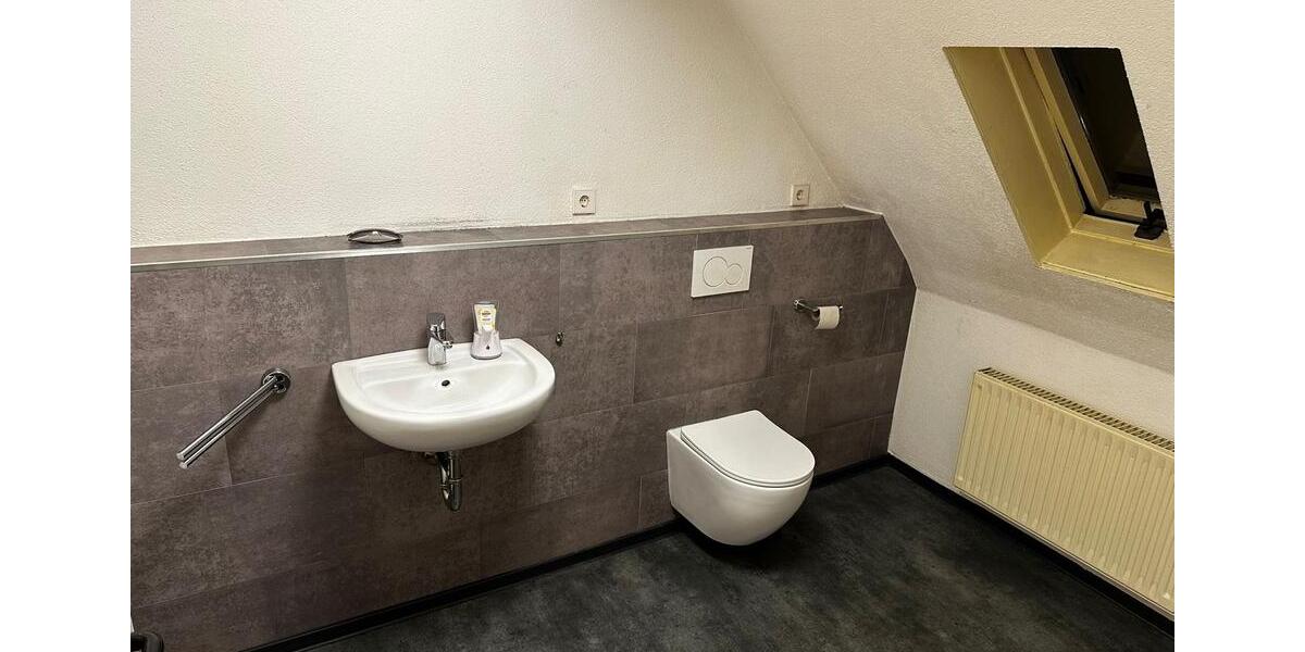 Maisonettenwohnung Oberndorf am Neckar - 4 Zimmer, 120 m&sup2;, 1.200&euro; | Angebot:25451994