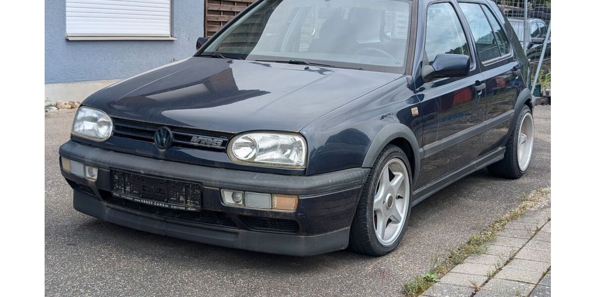 VW Golf 192.000 km 8.760 &euro; Tuttlingen 78532