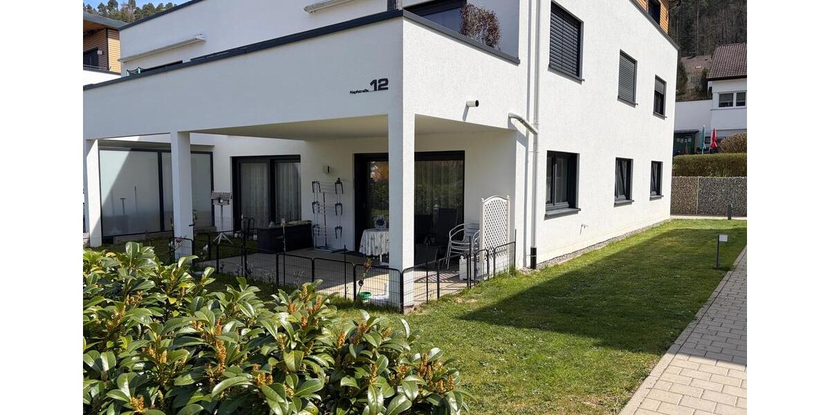 Erdgeschoßwohnung Epfendorf - 3 Zimmer, 88 m&sup2;, 900&euro; | Angebot:26548948