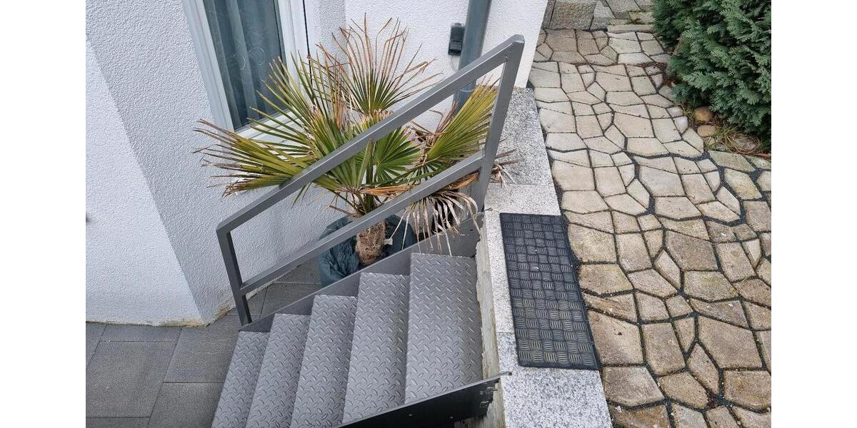 Einfamilienhaus Rottweil - 9 Zimmer, 268 m&sup2;, 632.000&euro; | Angebot:26071639