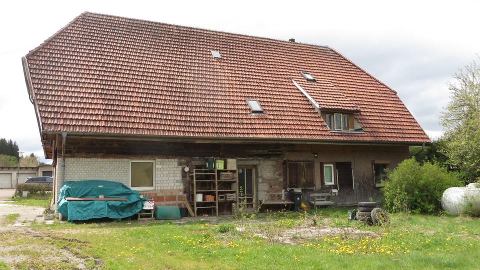 Bauernhaus, Landhaus Sankt Georgen im Schwarzwald - 10 Zimmer, 160 m&sup2;, 230.000&euro; | Angebot:26680338