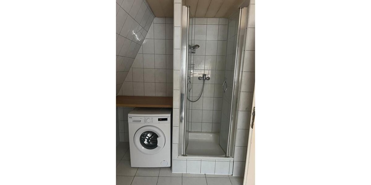 Dachgeschoßwohnung Villingen-Schwenningen Schwenningen - 2 Zimmer, 62 m&sup2;, 850&euro; | Angebot:25338562