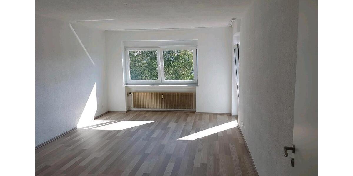 Etagenwohnung Blumberg - 2 Zimmer, 62 m&sup2;, 590&euro; | Angebot:26351378