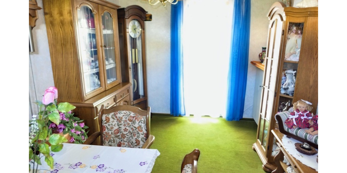 Doppelhaushälfte Gosheim - 7 Zimmer, 141 m&sup2;, 229.000&euro; | Angebot:25670855