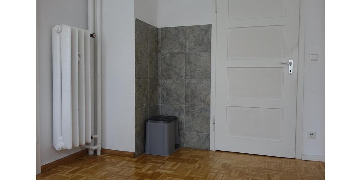 Erdgeschoßwohnung Villingen-Schwenningen Schwenningen - 1 Zimmer, 12 m&sup2;, 300&euro; | Angebot:25920922