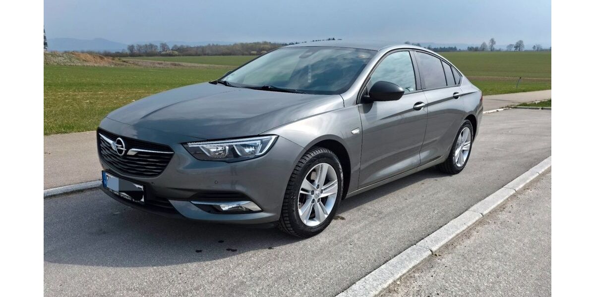 Opel Insignia 184.300 km 9.999 &euro; Zimmern Ob Rottweil 78658