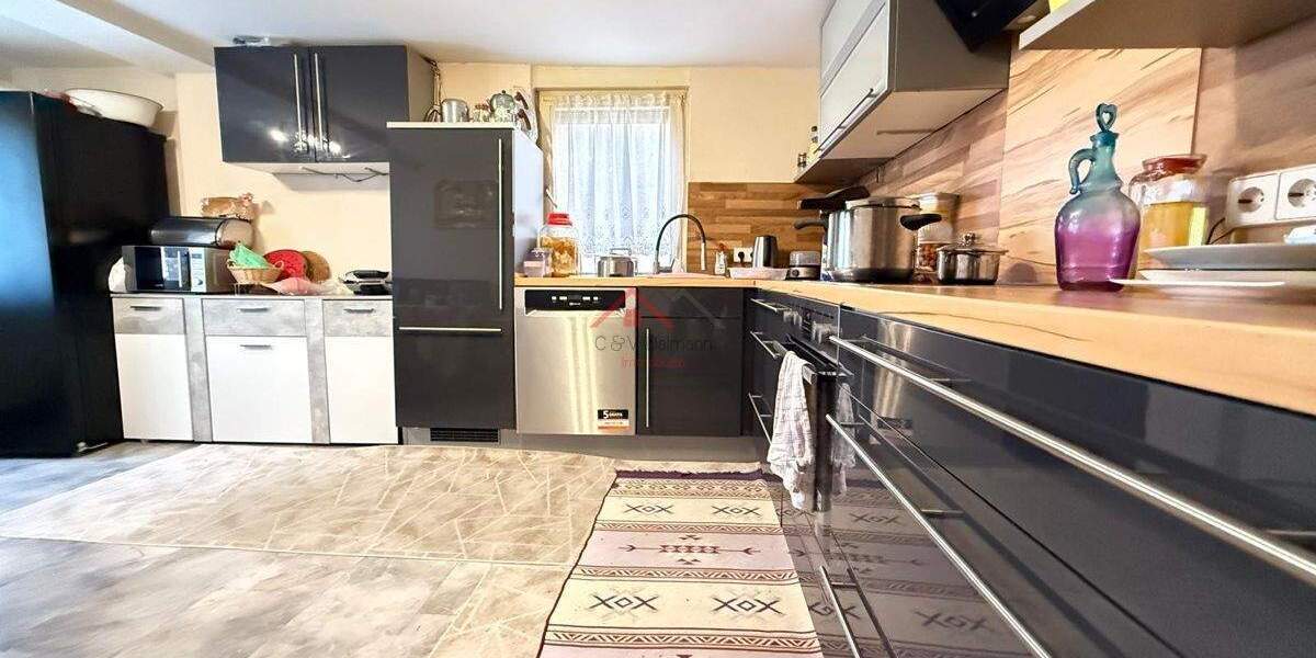 Etagenwohnung Tuttlingen - 5 Zimmer, 134 m&sup2;, 169.000&euro; | Angebot:25733269