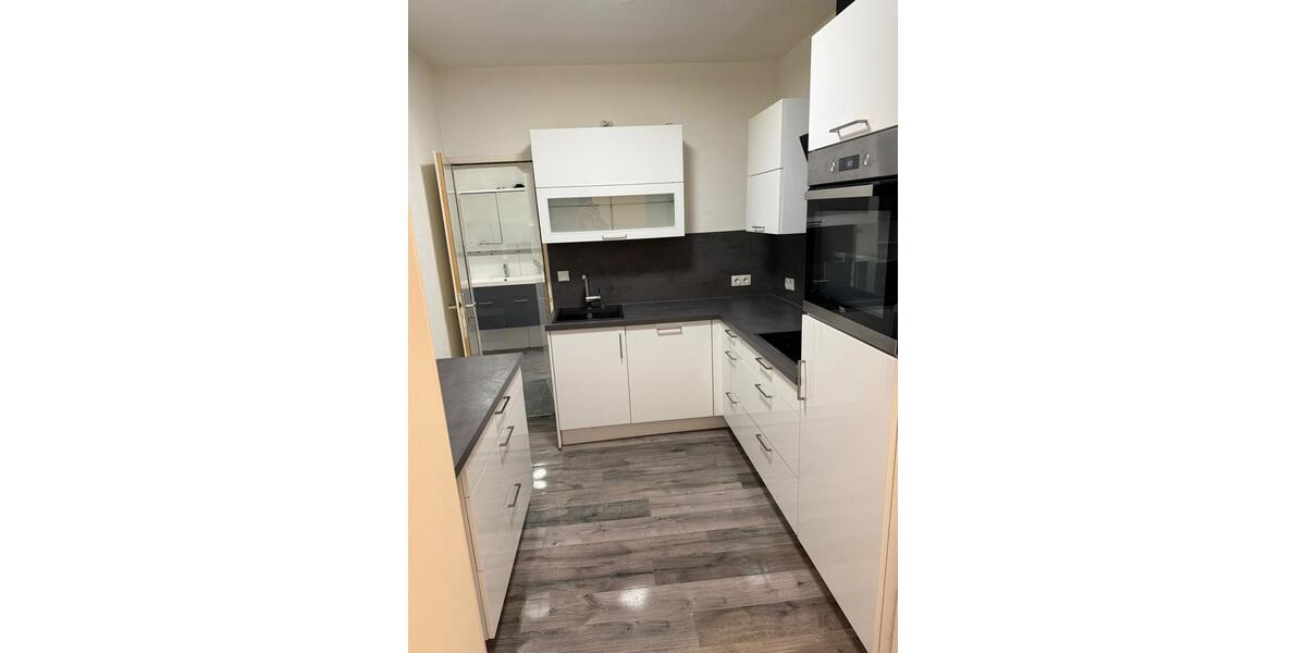 Erdgeschoßwohnung Tuttlingen - 3 Zimmer, 64 m&sup2;, 160.000&euro; | Angebot:24789251