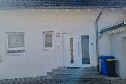 Haus Rottweil - 9 Zimmer, 268 m&sup2;, 644.000&euro; | Angebot:24865335