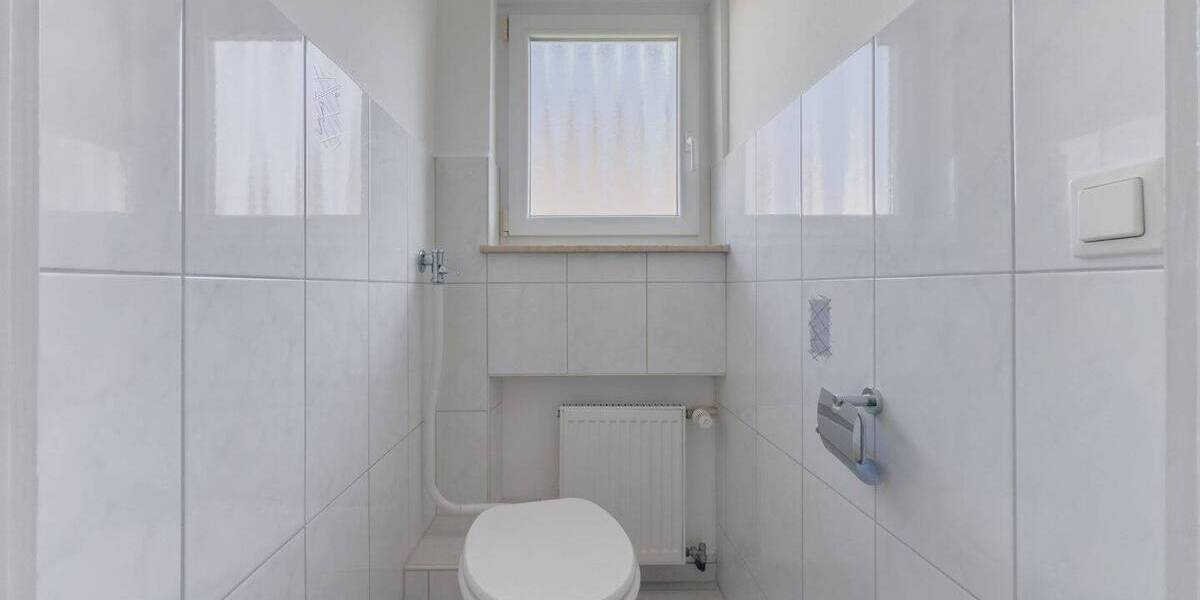 Mehrfamilienhaus, Wohnhaus Deißlingen - 7 Zimmer, 176 m&sup2;, 409.000&euro; | Angebot:25691602