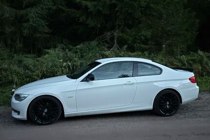 BMW 320 130.000 km 10.490 &euro; villingen-Schwenningen 78056