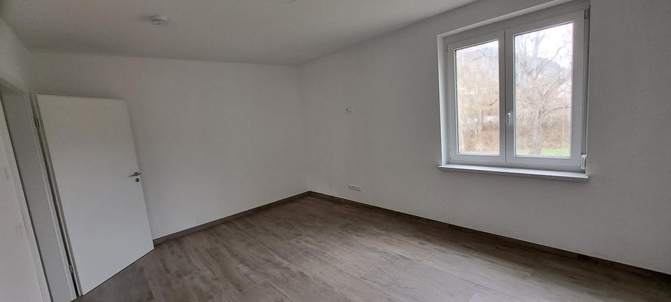 Erdgeschoßwohnung Epfendorf - 3 Zimmer, 91 m&sup2;, 950&euro; | Angebot:25783456