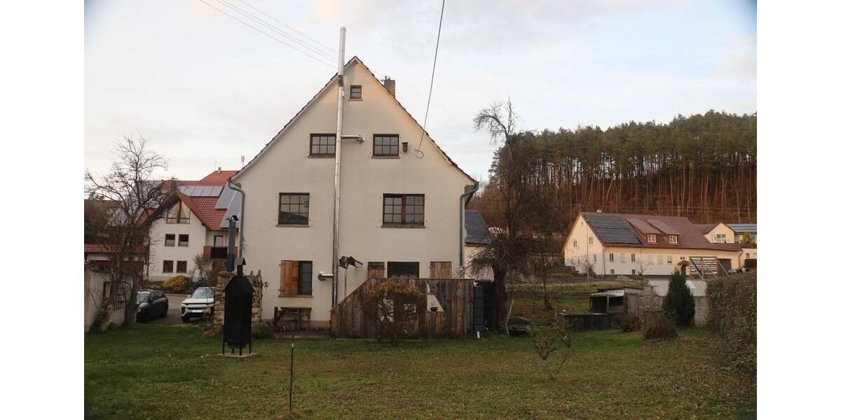 Bauernhaus, Landhaus Dautmergen - 7 Zimmer, 145 m&sup2;, 296.400&euro; | Angebot:24704026