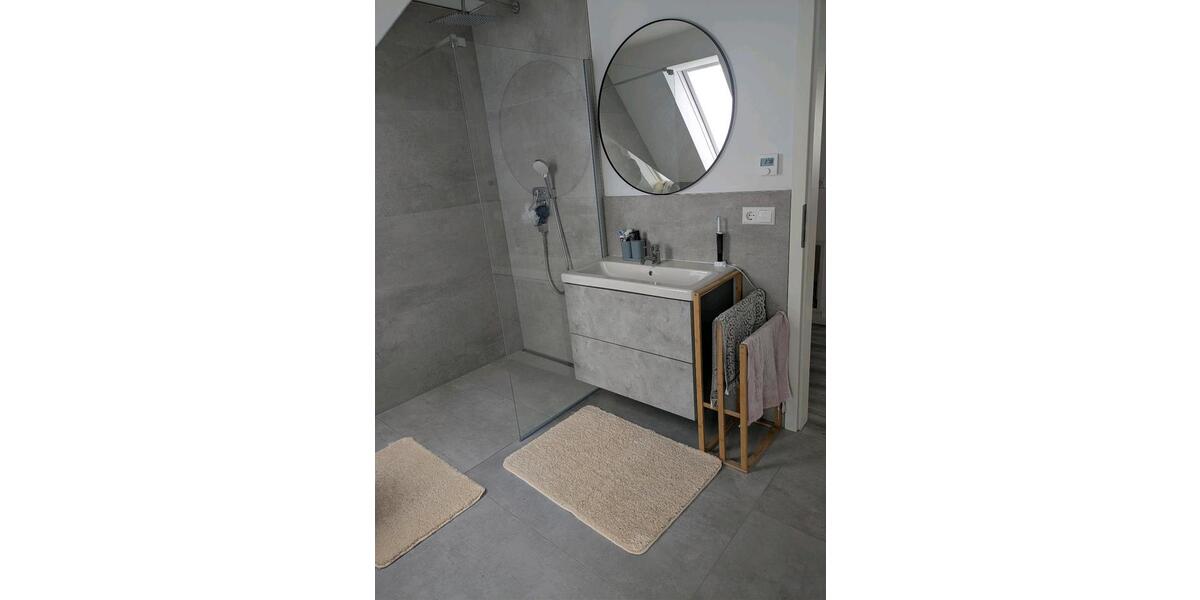 Dachgeschoßwohnung Tuttlingen - 6 Zimmer, 141 m&sup2;, 349.000&euro; | Angebot:26709609