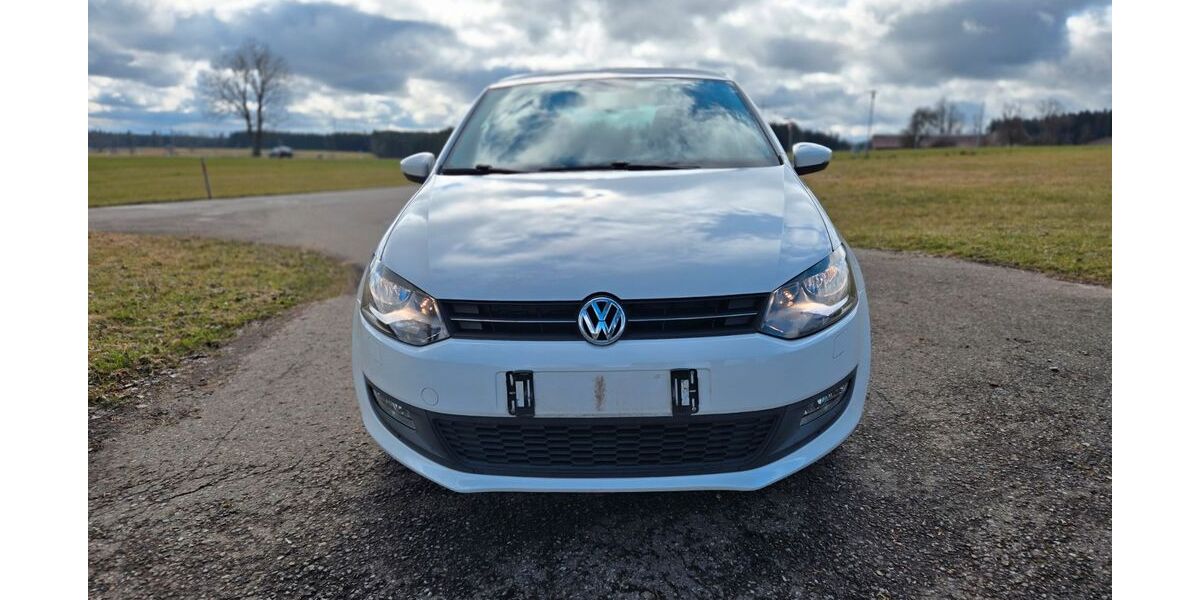 VW Polo 99.900 km 7.777 &euro; Tennenbronn 78144
