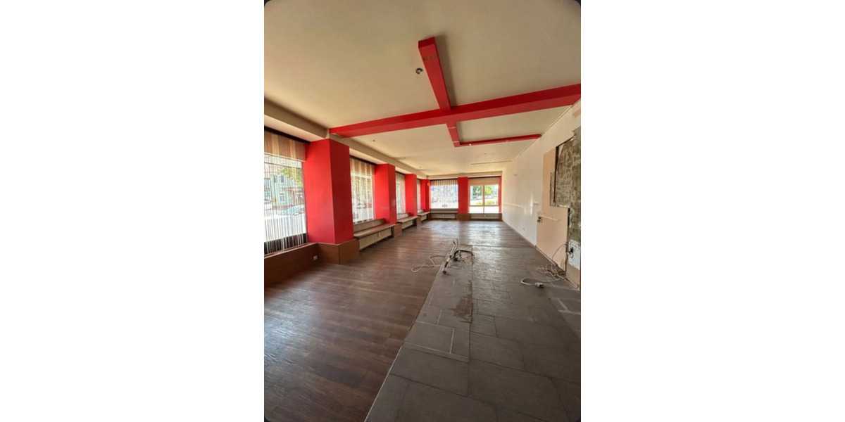 Gewerbeobjekt Villingen-Schwenningen Schwenningen - 2.500&euro; | Angebot:24682380