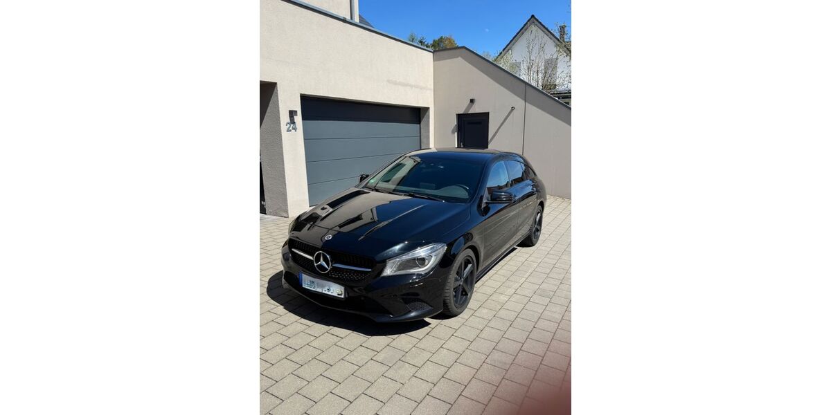 Mercedes-Benz CLA 220 Shooting Brake 171.000 km 11.900 &euro; Unterkirnach 78089
