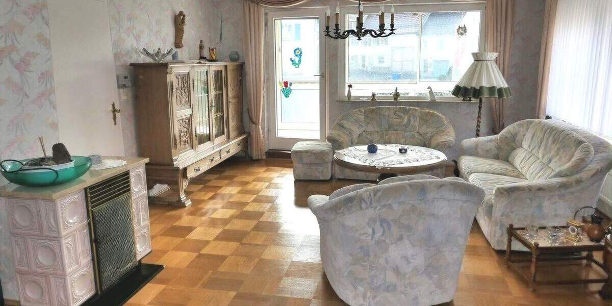 Einfamilienhaus Gosheim - 1 Zimmer, 207 m&sup2;, 335.000&euro; | Angebot:25676912