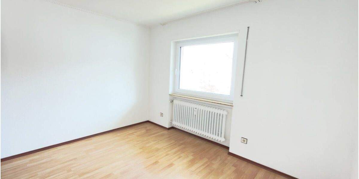 Etagenwohnung Lenzkirch - 4 Zimmer, 90 m&sup2;, 264.000&euro; | Angebot:25734832