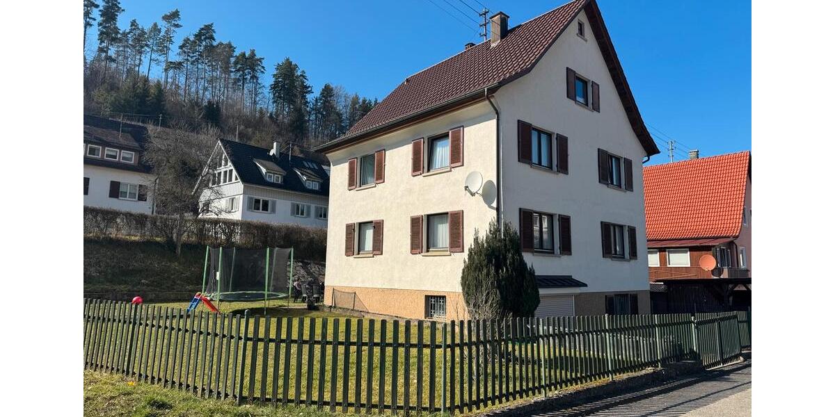 Einfamilienhaus Oberndorf am Neckar - 6 Zimmer, 163 m&sup2;, 310.000&euro; | Angebot:25256803