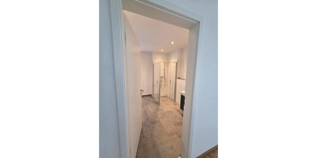 Erdgeschoßwohnung Villingen-Schwenningen Schwenningen - 4 Zimmer, 130 m&sup2;, 525.000&euro; | Angebot:27228726
