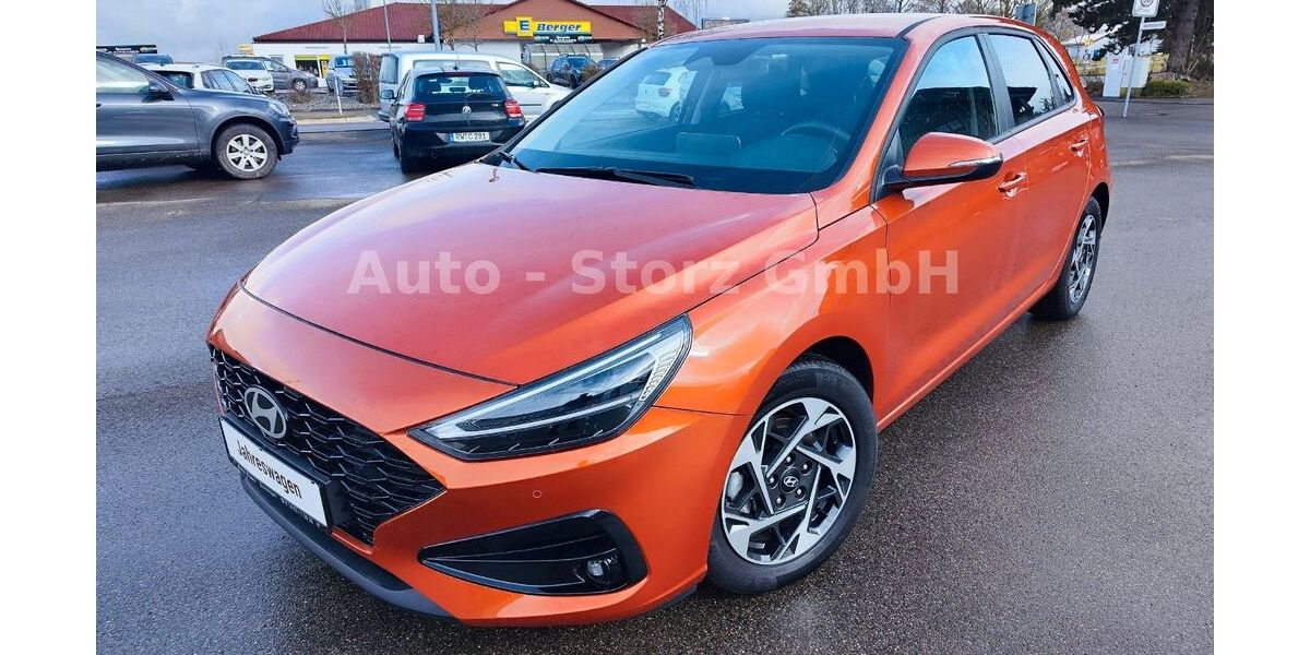 Hyundai i30 5.600 km 22.490 &euro; Dunningen 78655