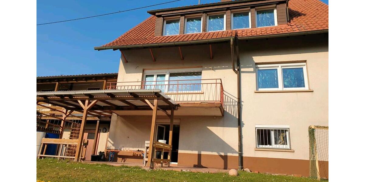 Einfamilienhaus Villingen-Schwenningen Schwenningen - 6 Zimmer, 180 m&sup2;, 460.000&euro; | Angebot:25641784