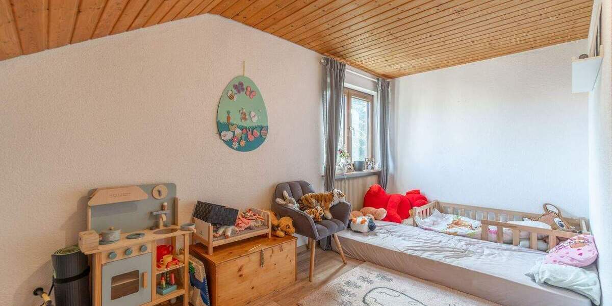 Einfamilienhaus VS-Weigheim Weigheim - 7 Zimmer, 188 m&sup2;, 458.000&euro; | Angebot:25695900
