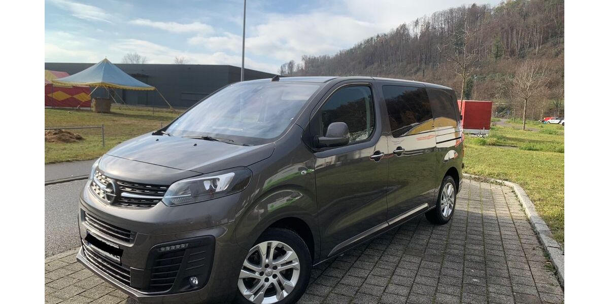 Opel Vivaro 72.000 km 23.100 &euro; Wutach 79879