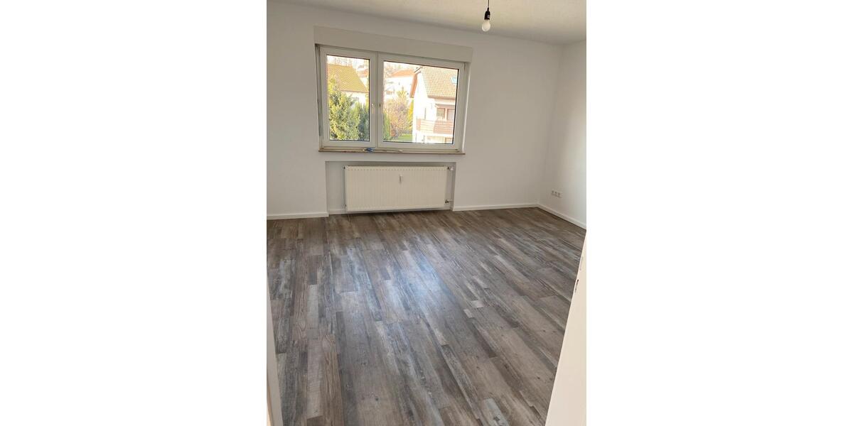 Etagenwohnung Villingen-Schwenningen Schwenningen - 4 Zimmer, 96 m&sup2;, 1.232&euro; | Angebot:25395864