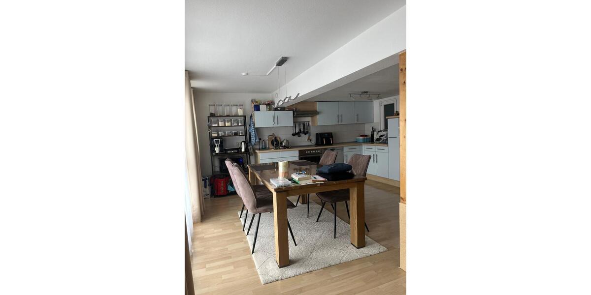 Maisonettenwohnung Dürbheim - 3.5 Zimmer, 84 m&sup2;, 790&euro; | Angebot:25725040