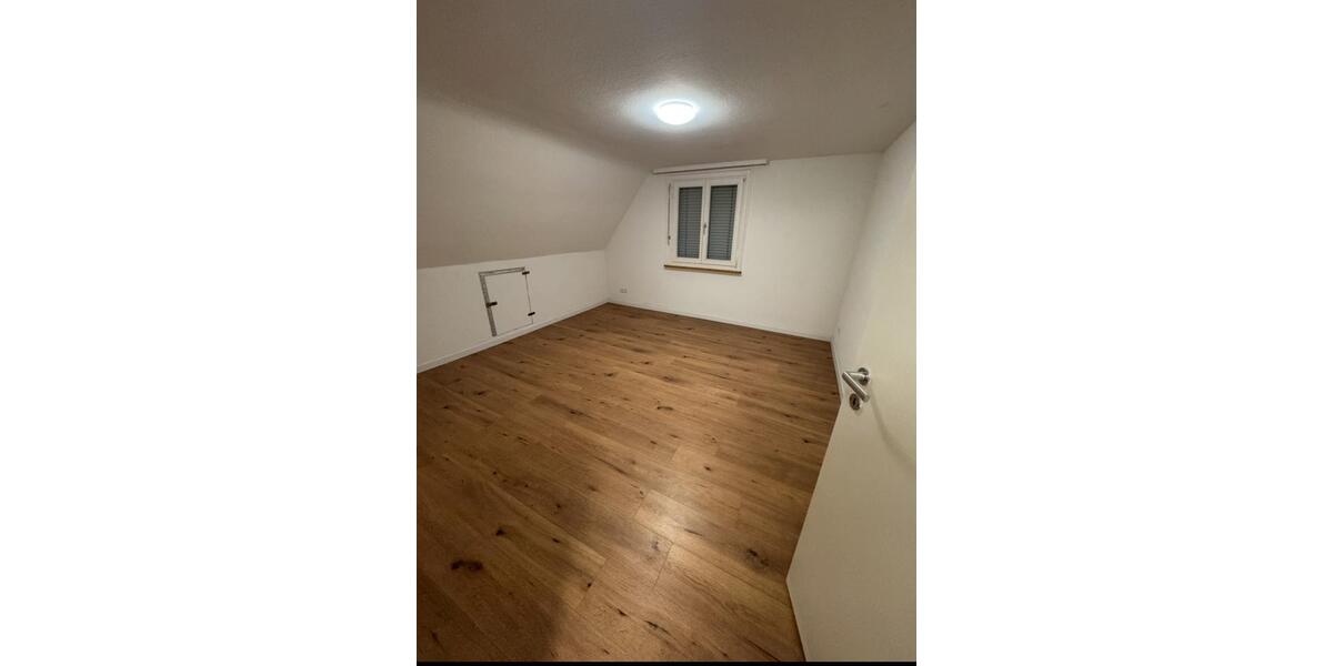 Etagenwohnung Villingen-Schwenningen Schwenningen - 2 Zimmer, 50 m&sup2;, 500&euro; | Angebot:25639527