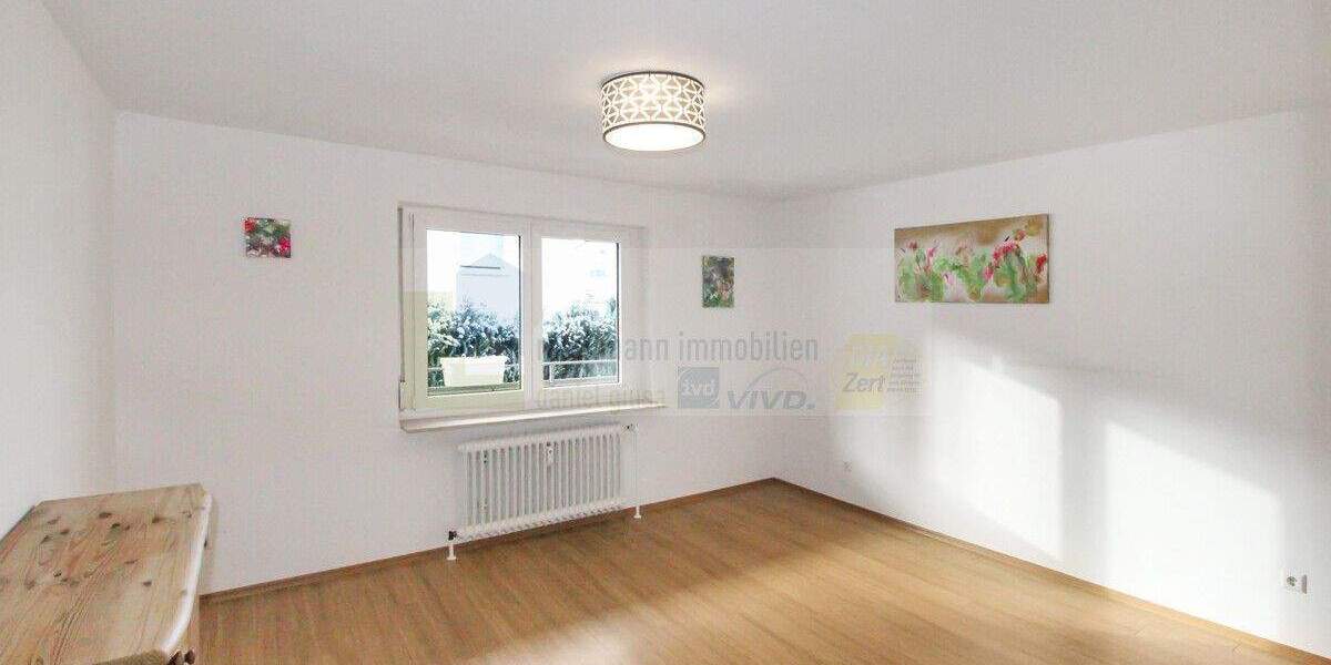 Etagenwohnung Brigachtal Klengen - 3 Zimmer, 90 m&sup2;, 179.000&euro; | Angebot:25692110