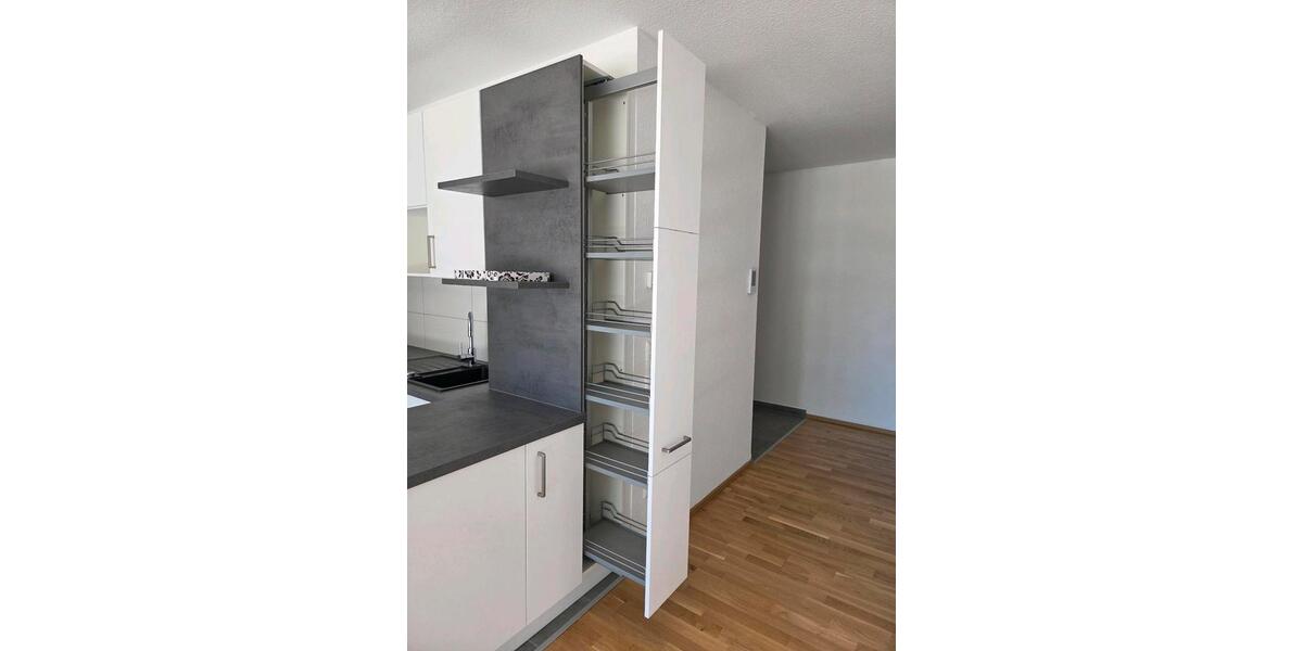 Erdgeschoßwohnung Villingen-Schwenningen Schwenningen - 4 Zimmer, 130 m&sup2;, 525.000&euro; | Angebot:27228726