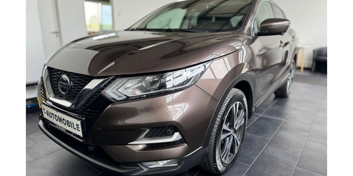 Nissan Qashqai 69.468 km 18.590 &euro; Villingen-Schwenningen 78052