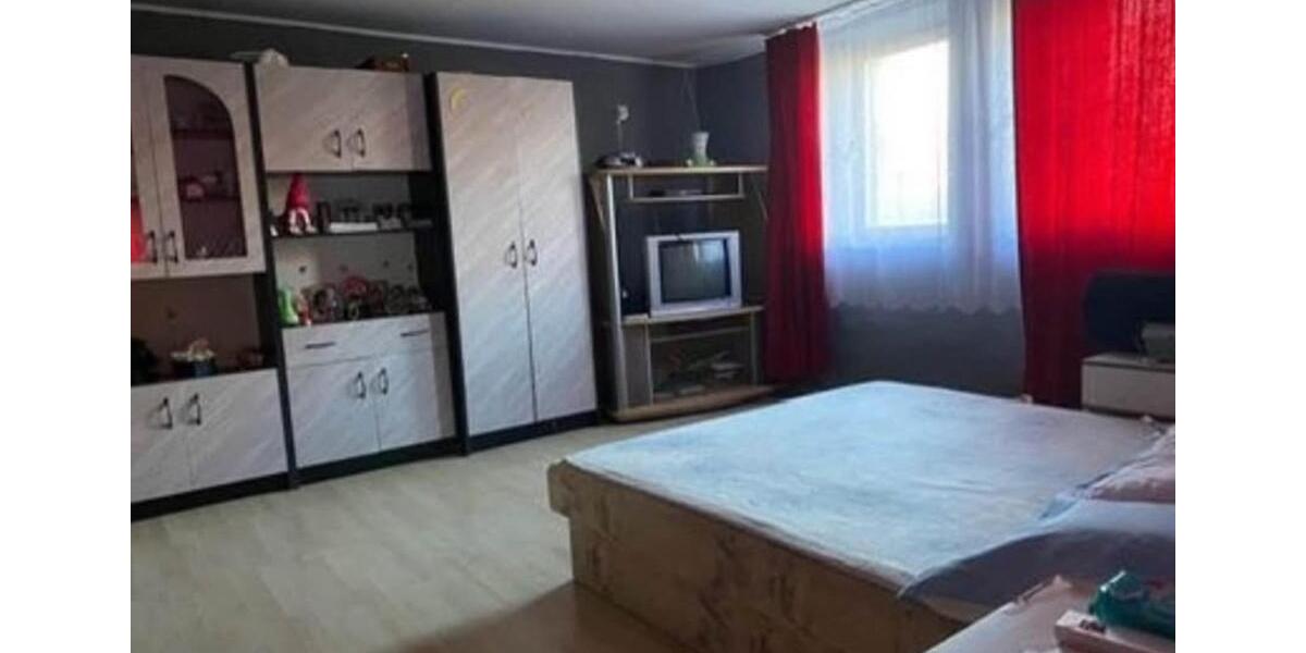 Einfamilienhaus Triberg im Schwarzwald - 3 Zimmer, 3.604 m&sup2;, 52.000&euro; | Angebot:25855548