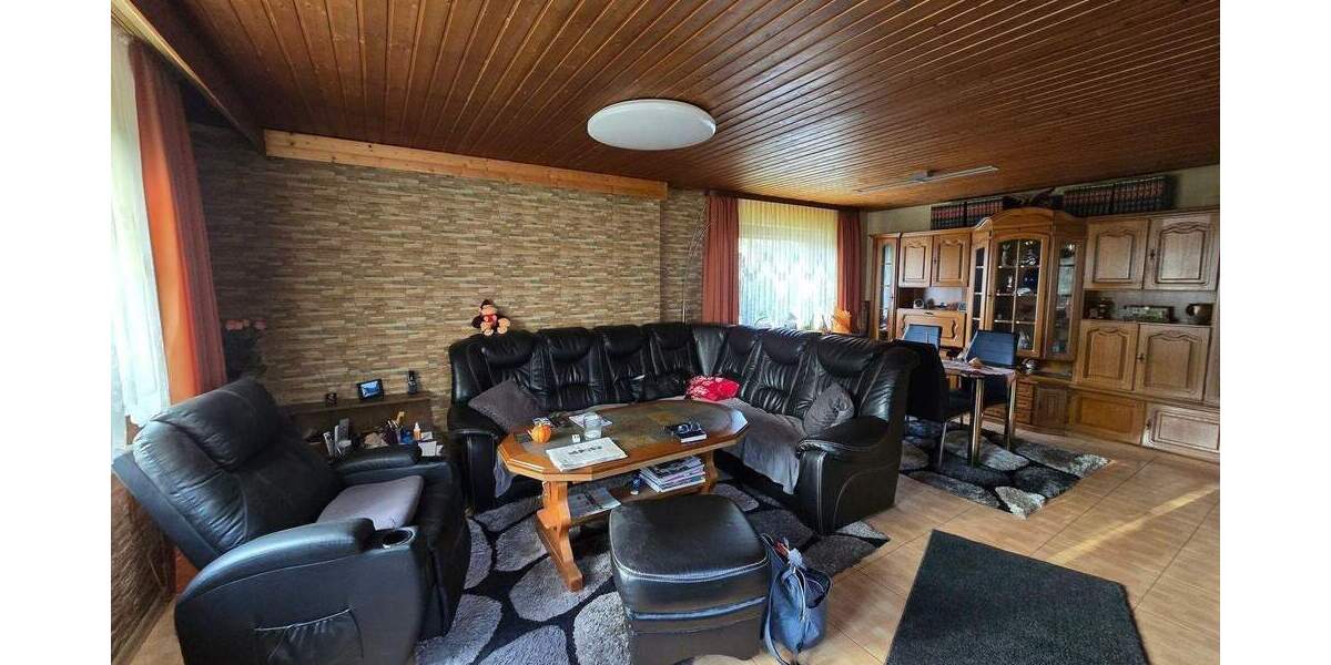 Mehrfamilienhaus, Wohnhaus Villingen-Schwenningen Villingen - 5 Zimmer, 166 m&sup2;, 299.000&euro; | Angebot:25670453