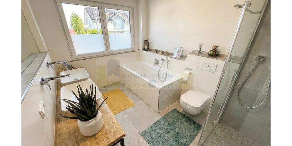 Etagenwohnung Donaueschingen - 5 Zimmer, 126 m&sup2;, 539.000&euro; | Angebot:25738202