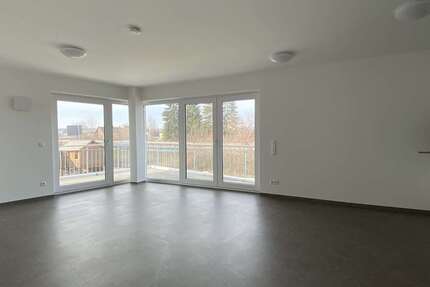 Wohnung Deißlingen Gemarkung Deißlingen - 2 Zimmer, 77 m&sup2;, 740&euro; | Angebot:22605760